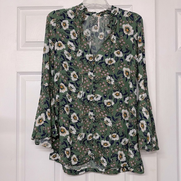 Free People Green Floral Print Gauzy BoHo Top Size XS - Picture 2 of 6